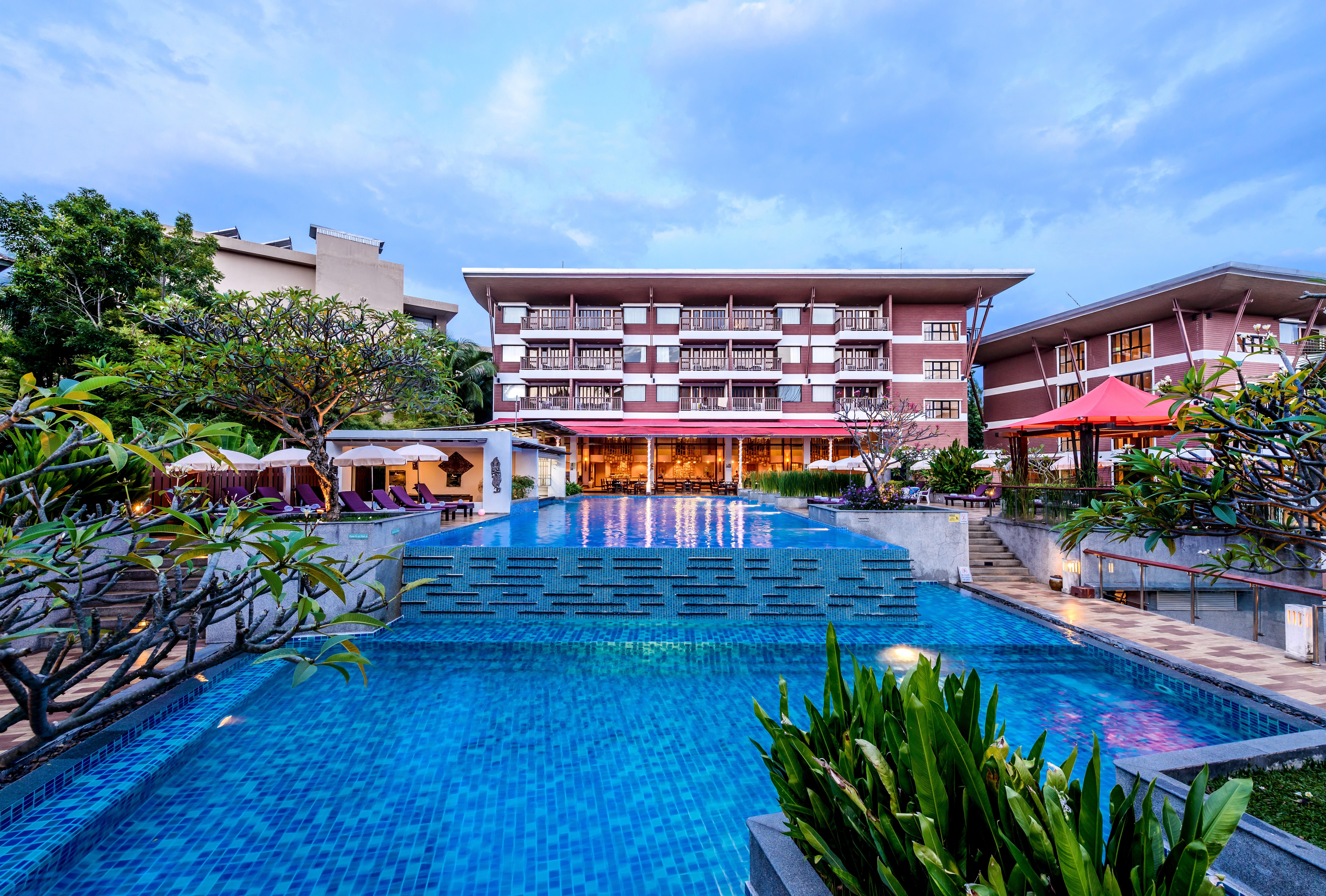Karon Peach Blossom Resort & Pool Villa - Sha Plus מראה חיצוני תמונה